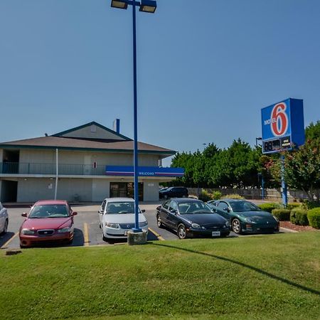 Motel 6 Huntsville - Μάντισον Εξωτερικό φωτογραφία