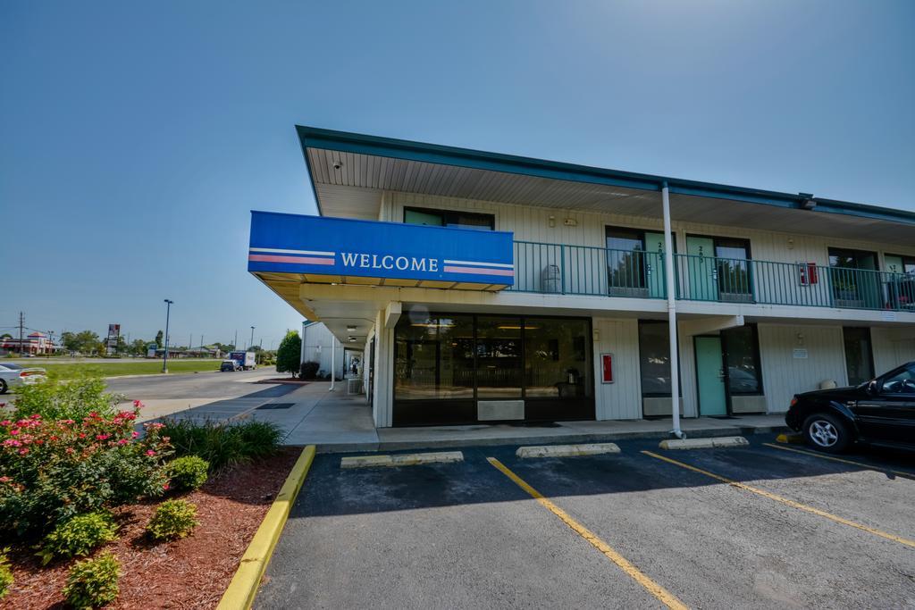 Motel 6 Huntsville - Μάντισον Εξωτερικό φωτογραφία