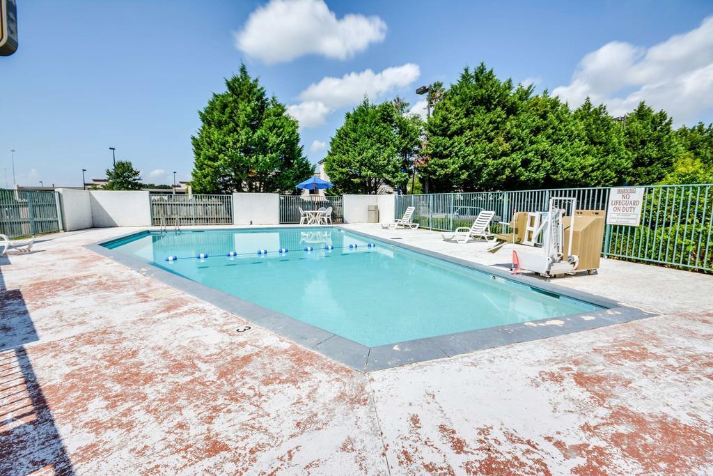 Motel 6 Huntsville - Μάντισον Εξωτερικό φωτογραφία