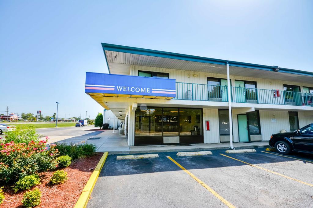Motel 6 Huntsville - Μάντισον Εξωτερικό φωτογραφία